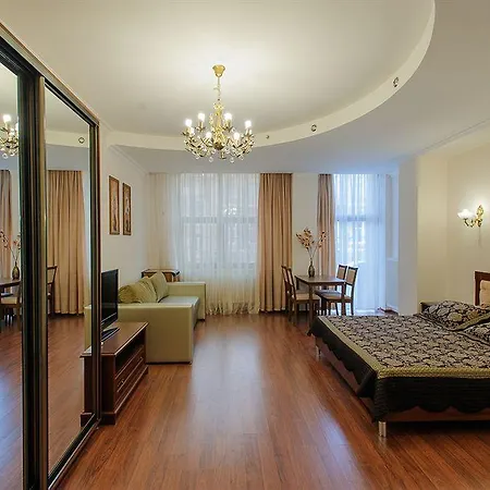 Апартаменти Hermes Hotel