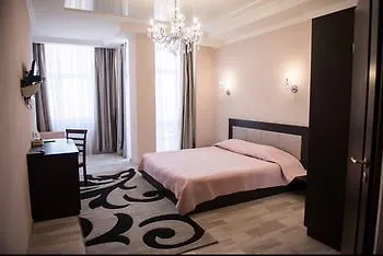 Hermes Hotel *