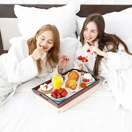 Апартаменти Hermes Hotel *