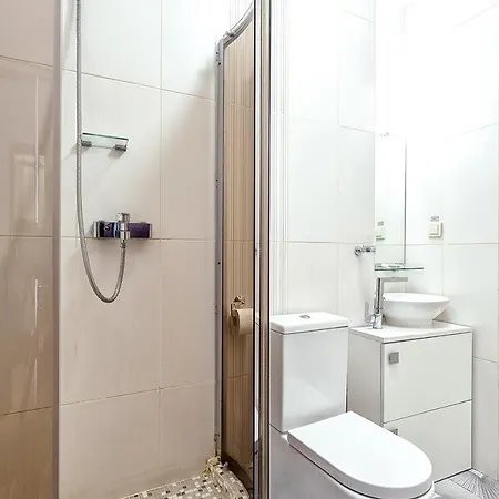 Hermes Hotel Апартаменти