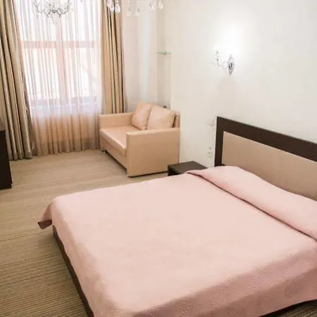 Hermes Hotel *